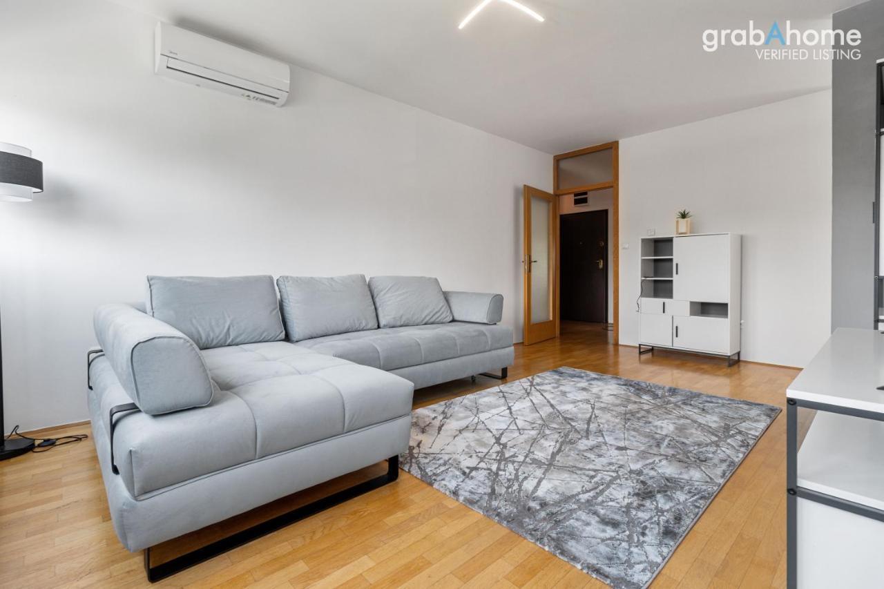 Crosspoint Zagrebアパートメント エクステリア 写真